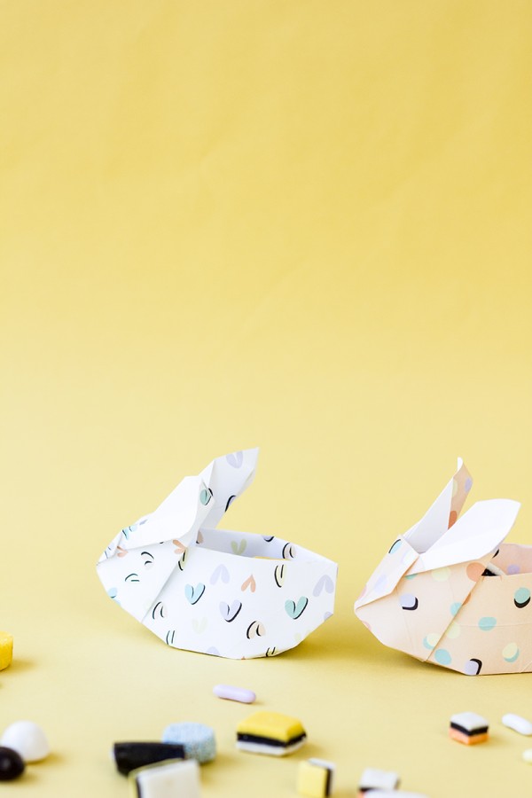 DIY-Origami-Easter-Bunnies-Free-Printable-600x900