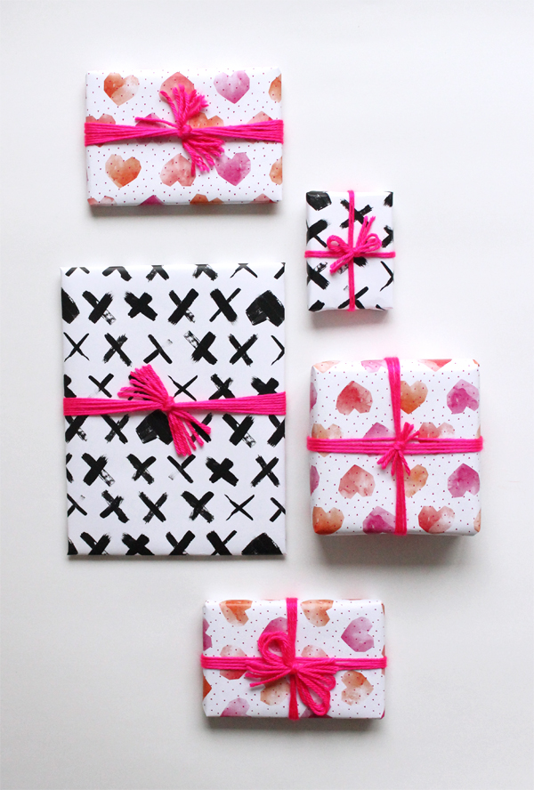 free-download-valentine-wrapping-paper