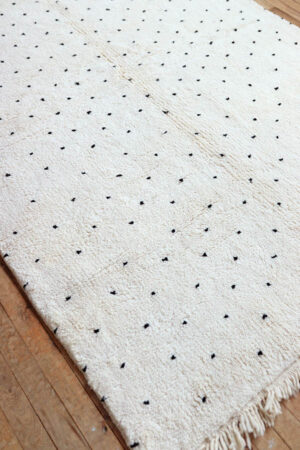 Moroccan rugs, beni ourain, black dots, Baba Souk